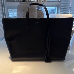 Saint Laurent black leather tote